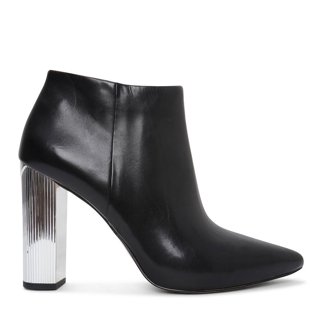 MICHAEL KORS Paloma Metal Block Heel Leather Ankle Boots, Black (9M)